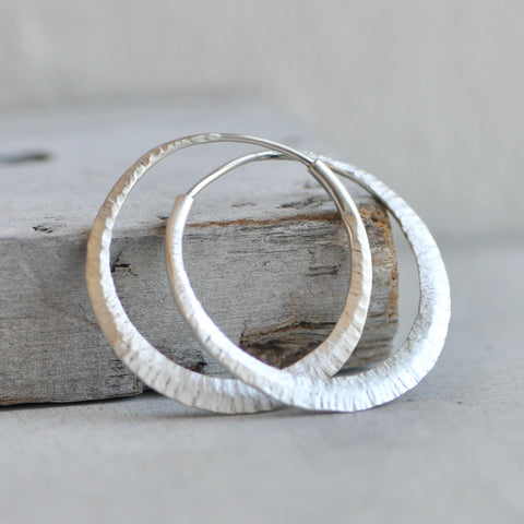 endless hoop earrings with woodsmith texture and matte finish