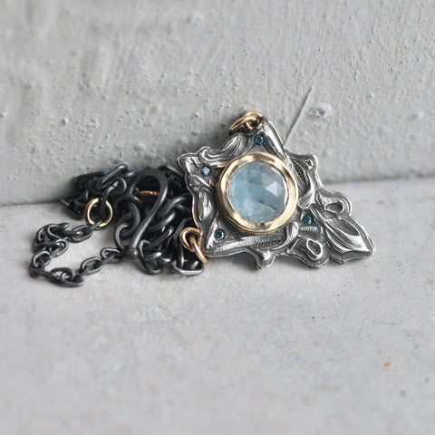 aquamarine necklace with diamonds