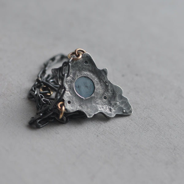 aquamarine necklace with diamonds
