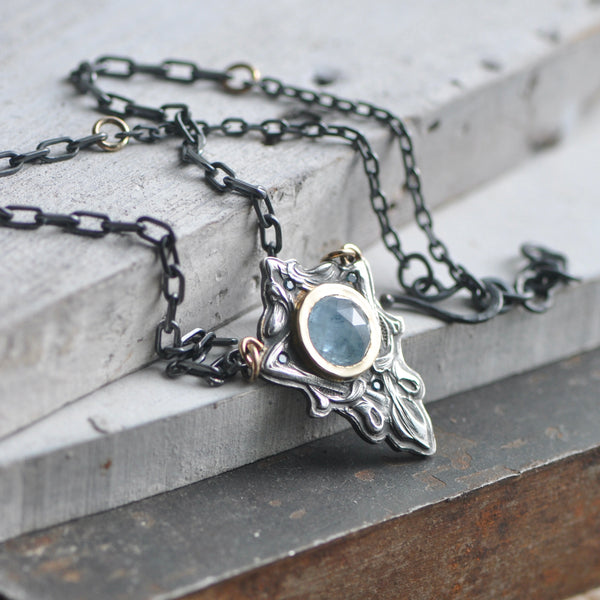 aquamarine necklace with diamonds