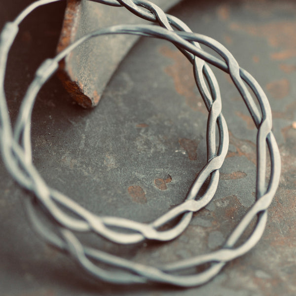 spiral twist hoops